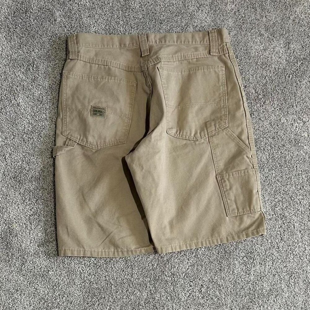 Wrangler Men's Tan and Cream Shorts